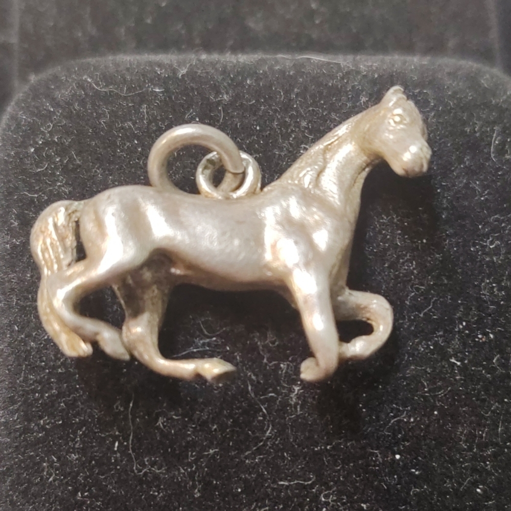 Pewter Stallion Pendant Solid Casting - image 1